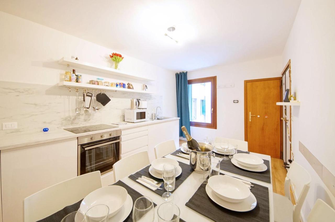 Dolcevita Apartments N 500 San Marco Венеция Экстерьер фото